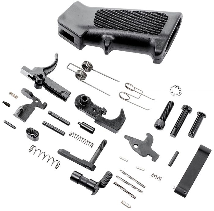 CMMG 55CA6C5 Mil-Spec  Black AR15
